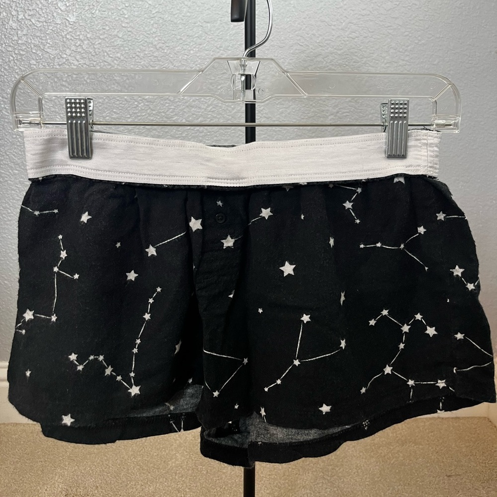 Colsie High Waist Black and White Celestial Shorts
